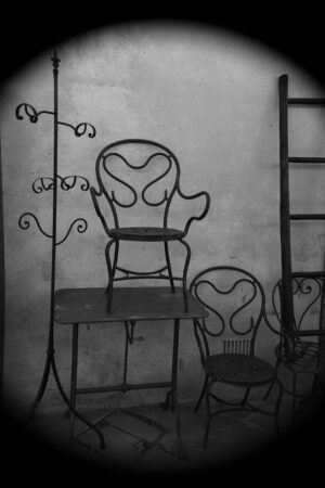 Sensual Curves by Damara Davidson